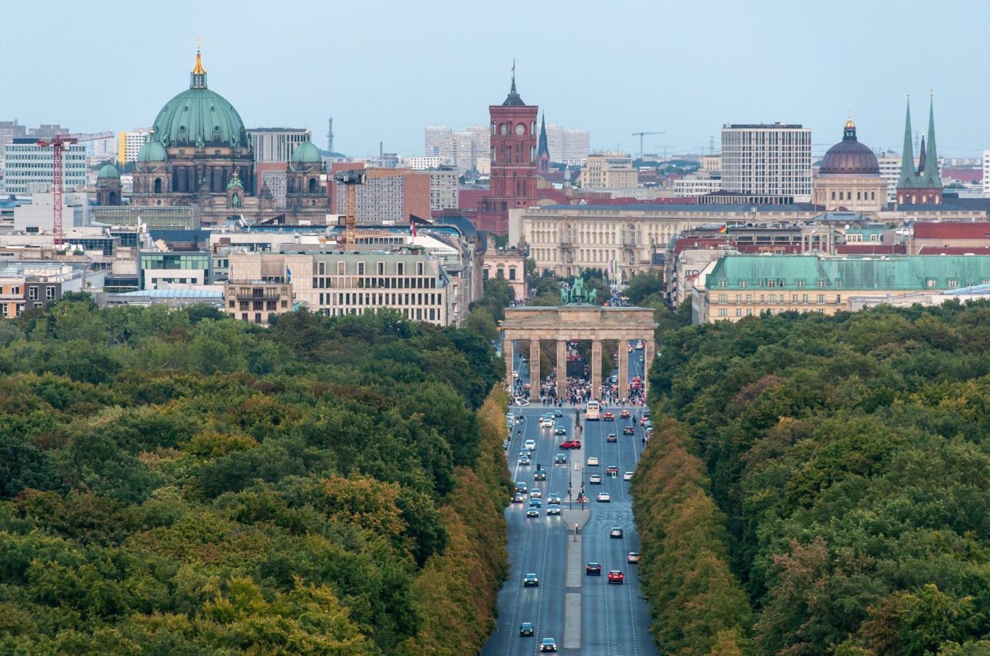 Holiday Inn - The Niu, Hide Berlin Friedrichshain By Ihg — Photos 2